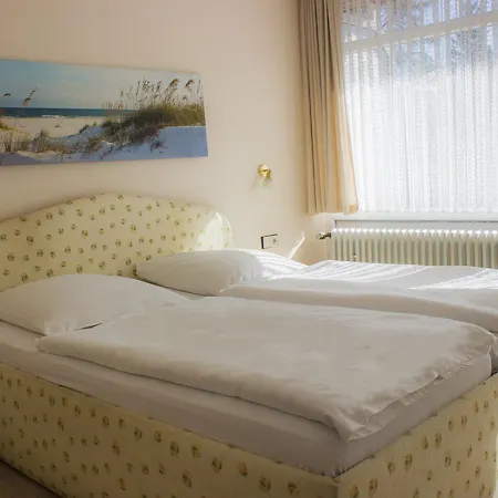 Garni La Hotel 3*